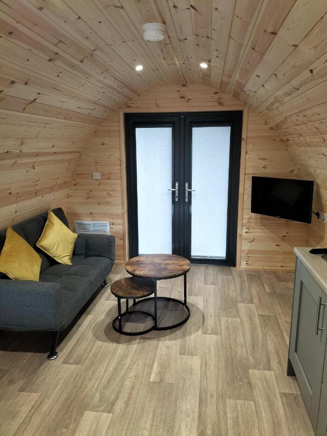 Gateway Glamping Hotel Farranfore Exterior foto